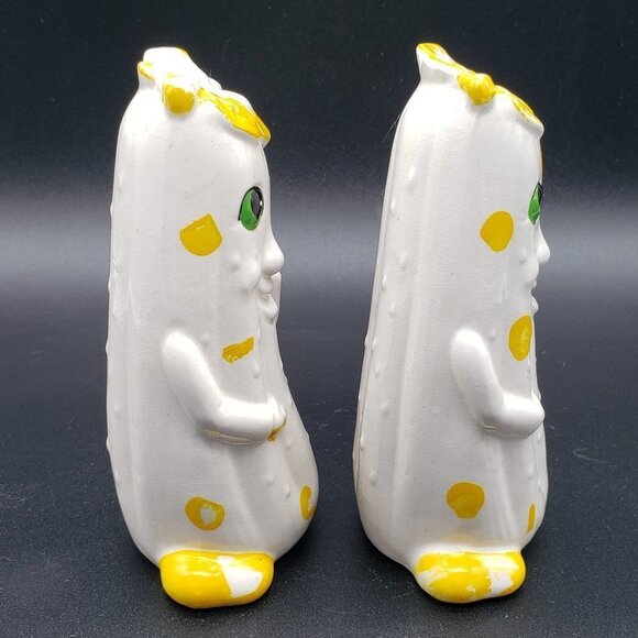 MCM Anthropomorphic White Yellow Cucumber Ceramic Salt & Pepper Shaker AS IS - Picture 6 of 9